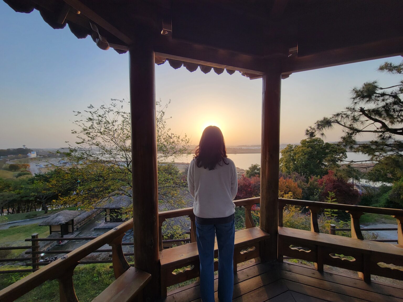 Oknyebong Beacon Mound